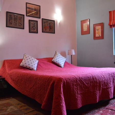 G 49 Bed & Breakfast New Delhi Ngoại thất bức ảnh
